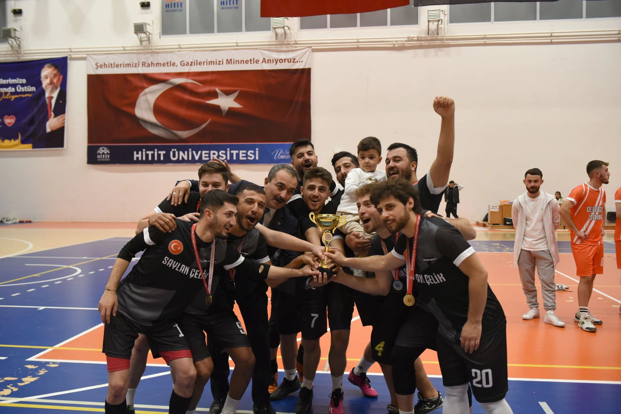 100. Yılı Spor Etkinlikleriyle Kutladılar