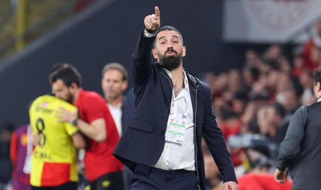 Arda Turan’a Tarihi Ceza