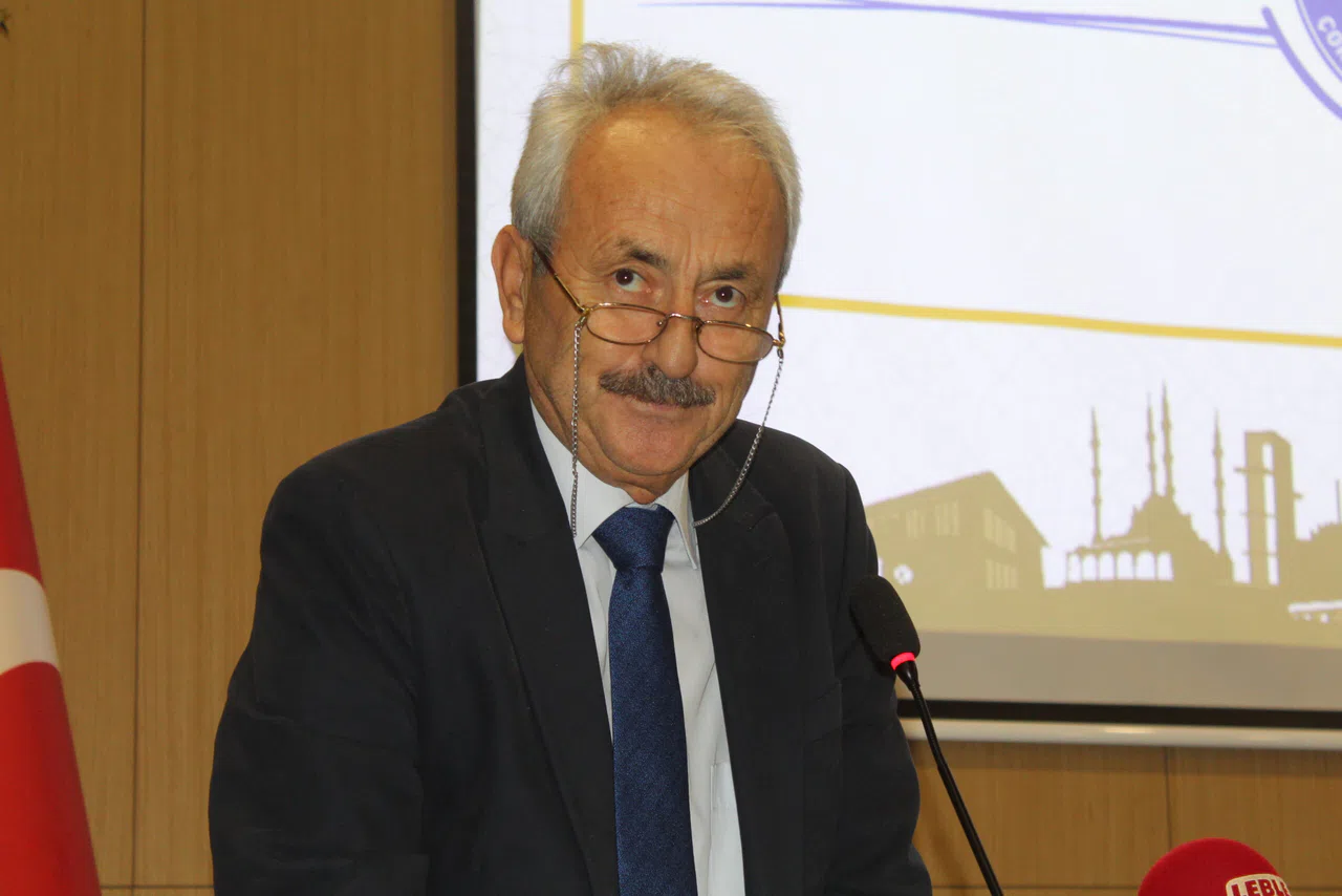‘Borçlanarak, Faiz Ödeyerek Yatırım Yapmak Ne Kadar Doğru?’