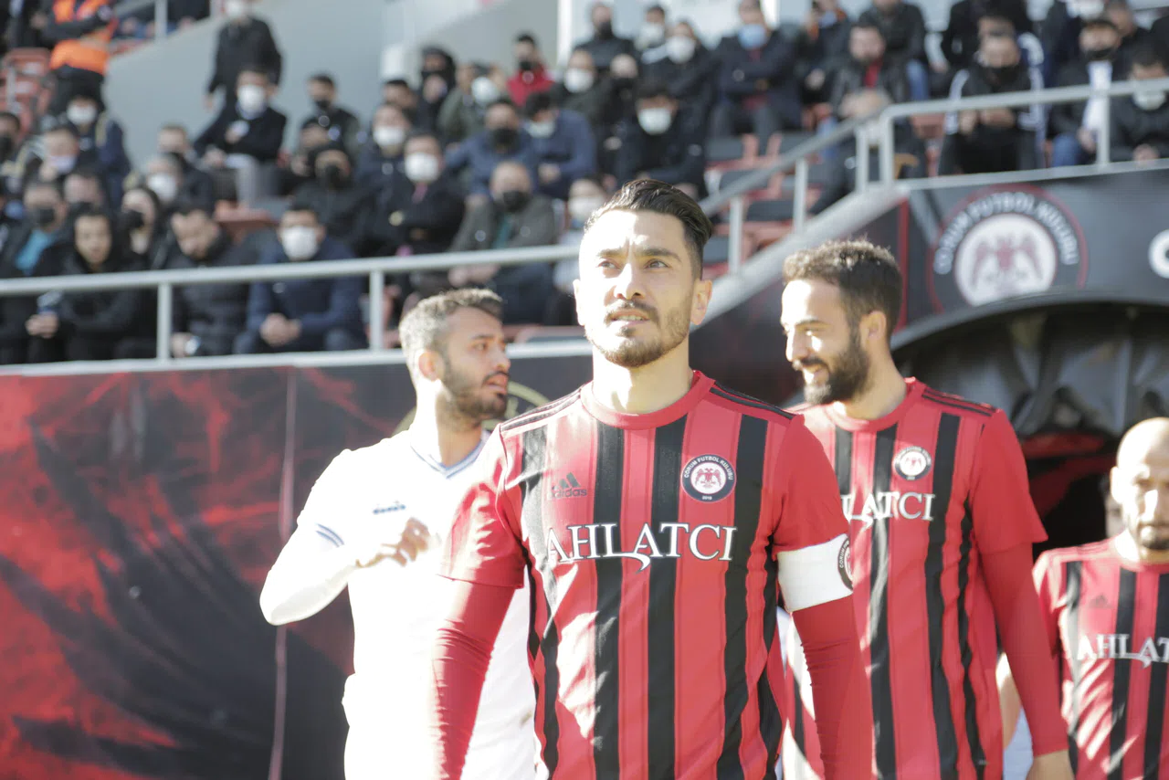 Özbalta: Murat Yıldırım  Benim İçin Bir Futbolcu