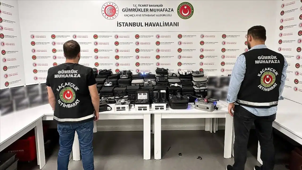 Gümrükte Elektronik Eşya Kaçakçılarına Göz Açtırılmadı