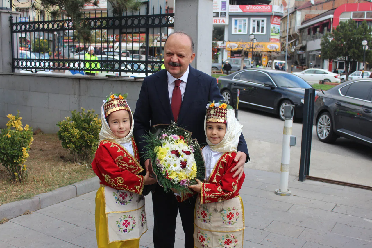 Kastamonu Valisi Meftun Dallı Tosya'yı Ziyaret Etti