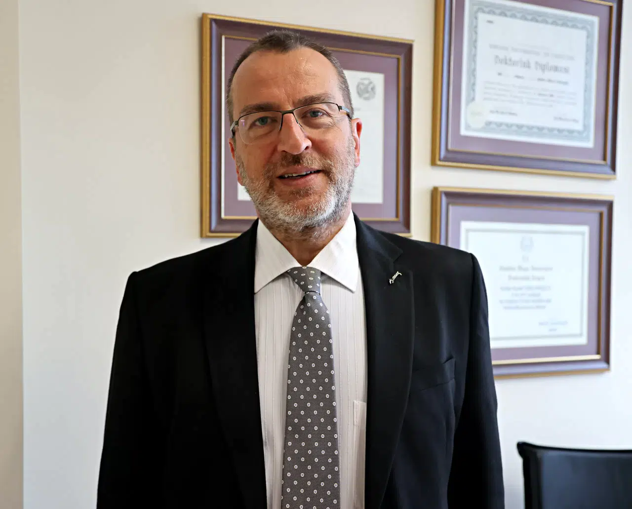 Omü Öğretim Üyesi Prof. Dr. Yakupoğlu, Senegal'de Yapılan Böbrek Nakillerinde Görev Aldı: