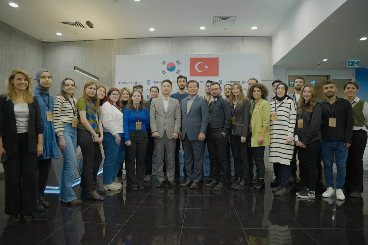 Samsung ve Undp, Samsung İnovasyon Merkezi'nde Gençlere Rehberlik Etti