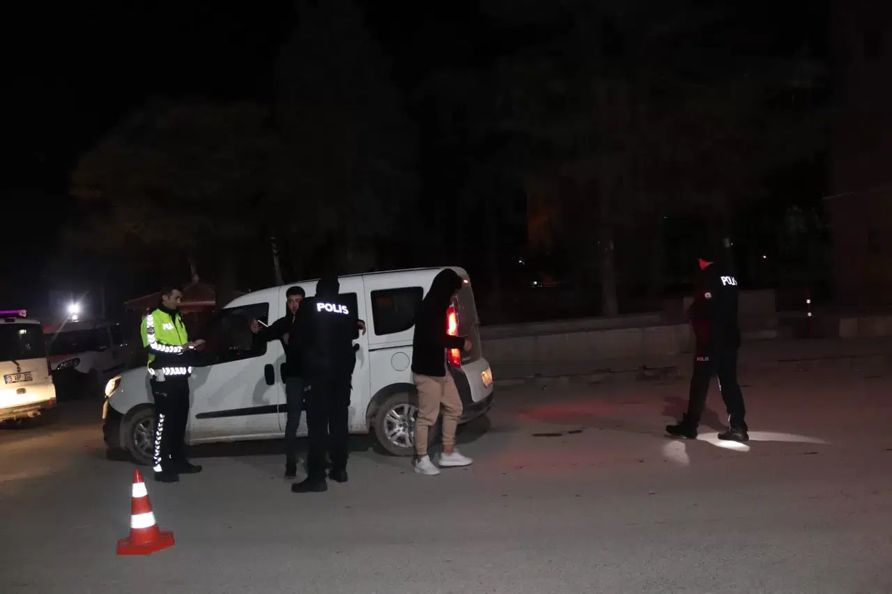 Çorum’da O İlçede Denetimler Arttı, Sürücülere On Binlerce Lira Ceza Kesildi