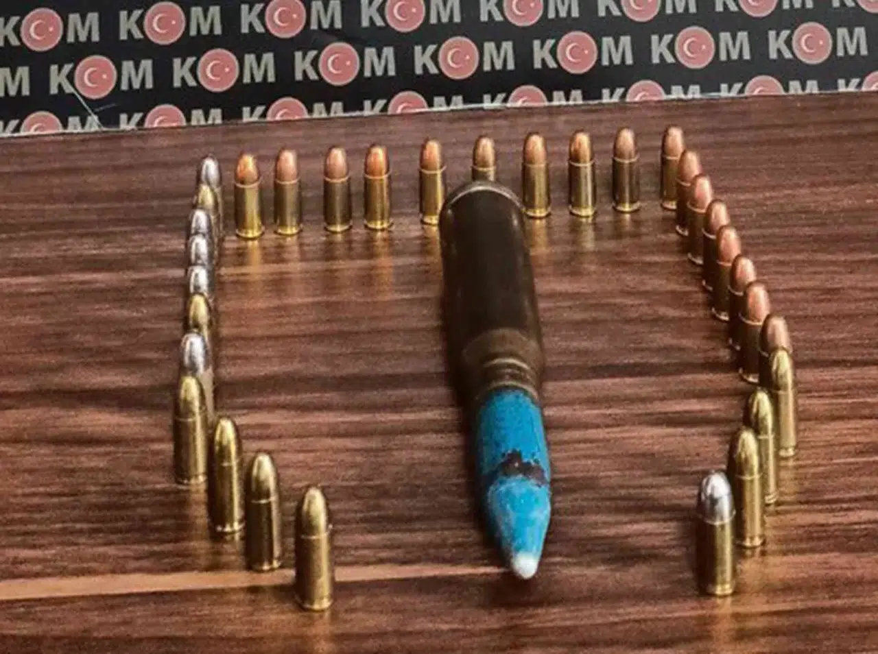 Çorum’da Şüphelinin Evinden Uçaksavar Mermisi Çıktı