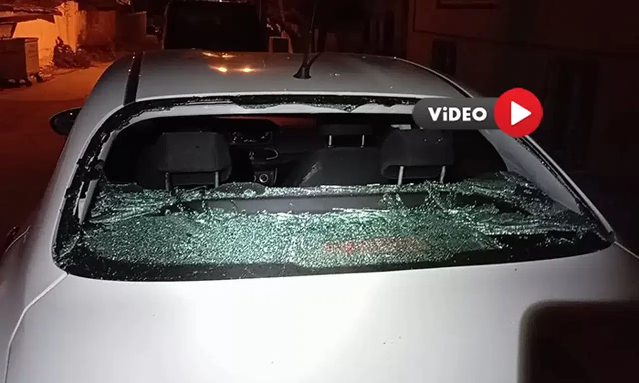 Çorum’da Magandalar İş Başında, Kaldırım Taşıyla Kırdılar