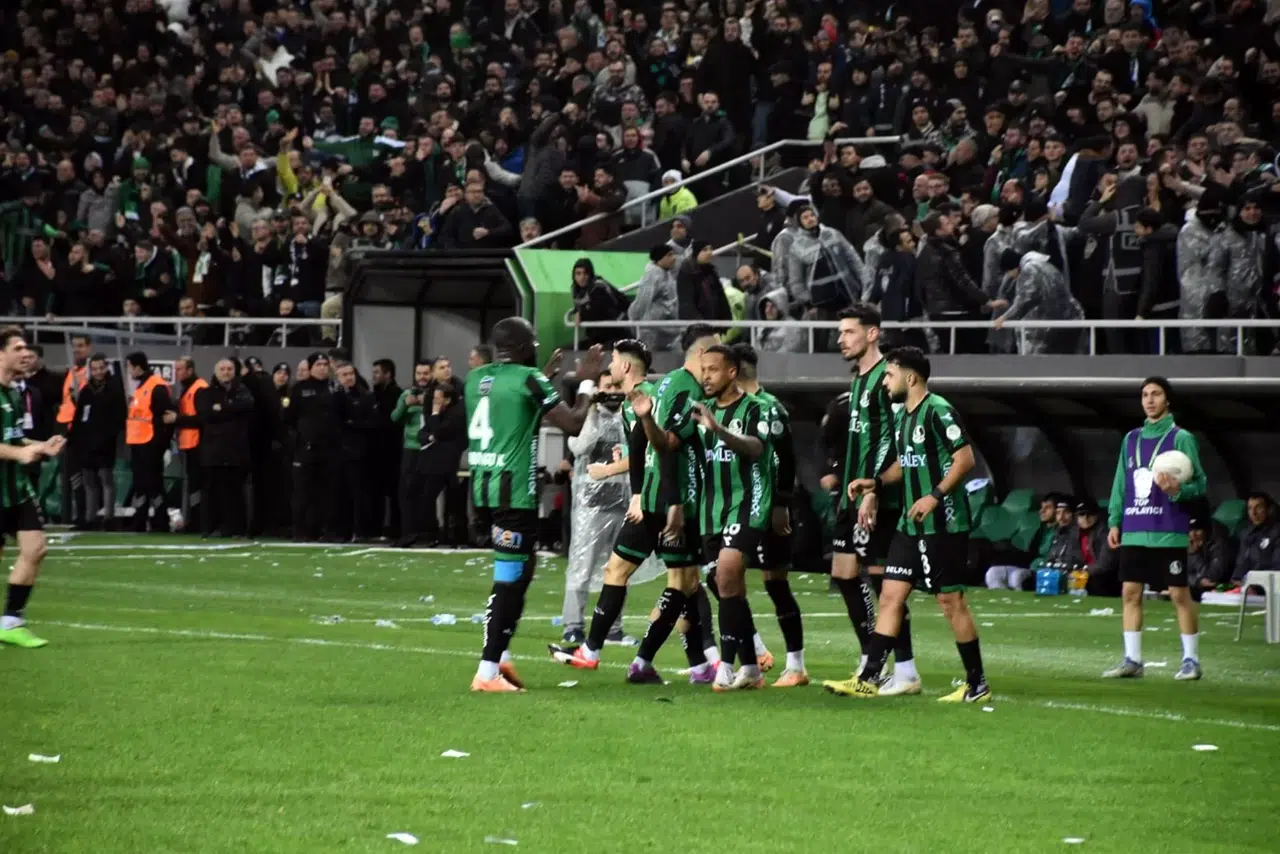 Körfez Derbisinin Galibi Sakaryaspor
