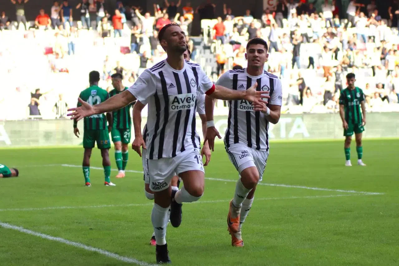 Şanlıurfaspor, Paixao İle Anlaştı