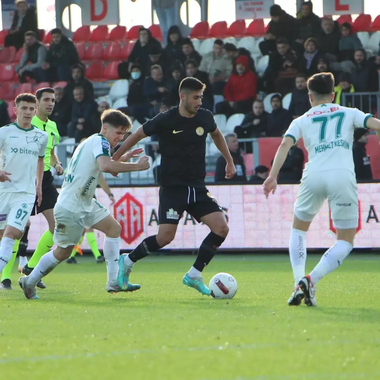Ümraniyespor, İki Golle Giresun’u Mağlup Etti