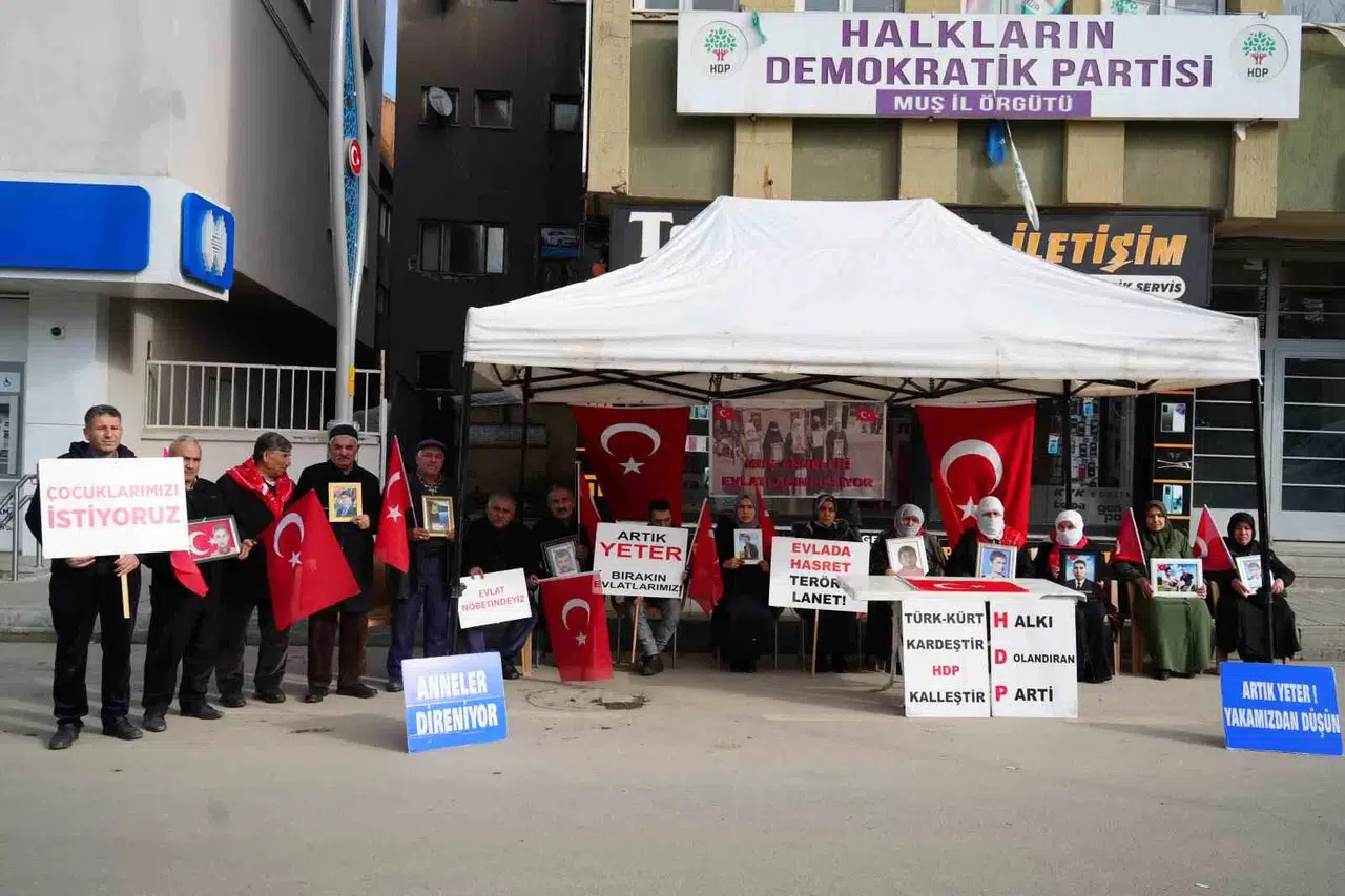 Acılı Anne Necibe Çiftçi: "HDP ve Pkk Bir Oğlumu Dağa Kaçırdı, Bir Oğlumu İse İnfaz Etti"