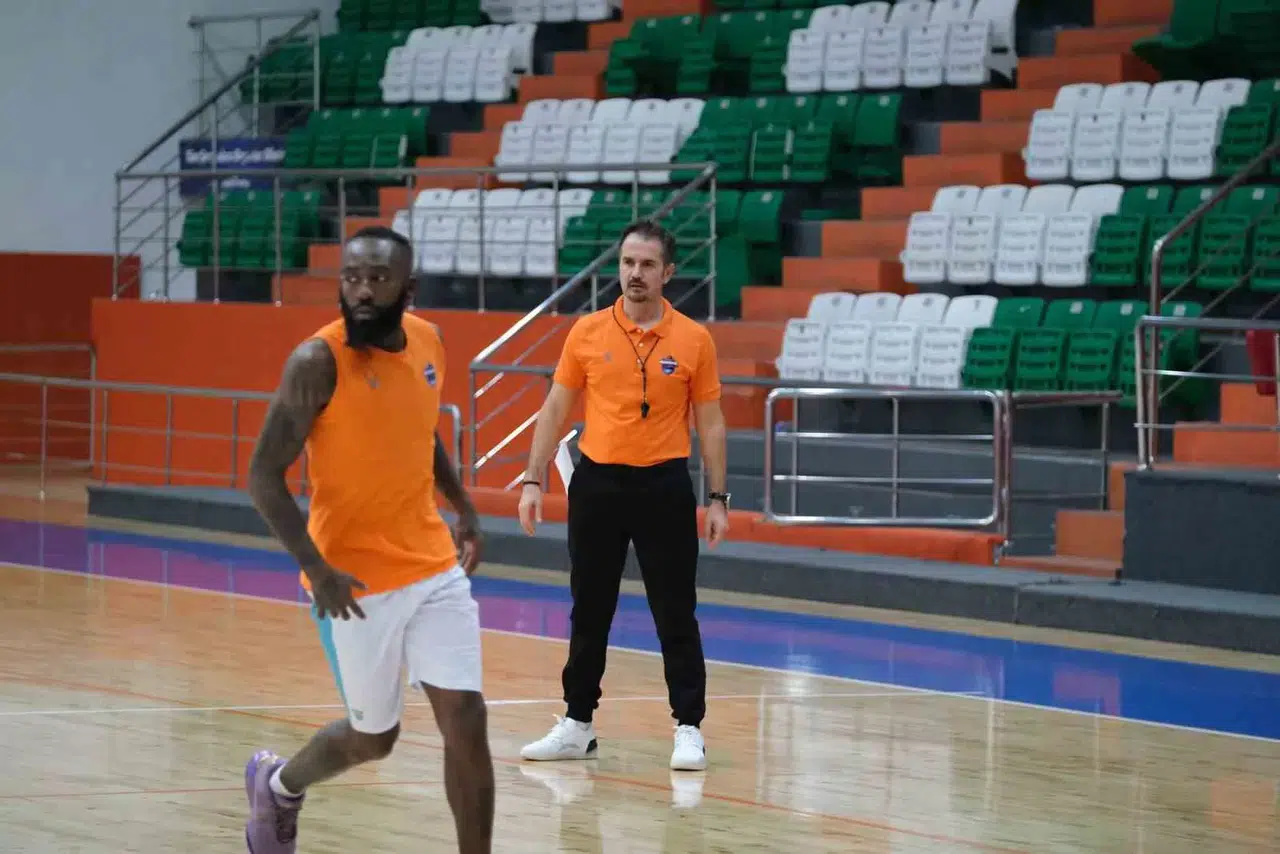 Ahmet Çakı: "Hedefimiz Önümüzdeki Maçı Kazanıp, Ligde Tutunmak"