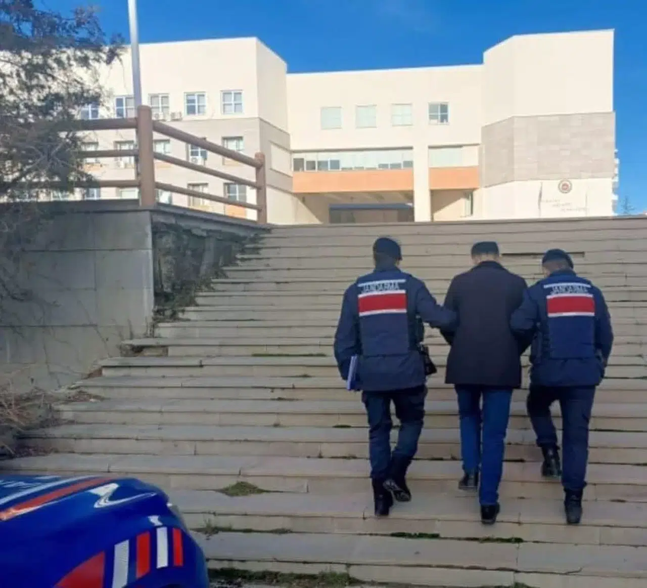 Ankara’da Göçmen Kaçakçısı Suçüstü Yakalandı