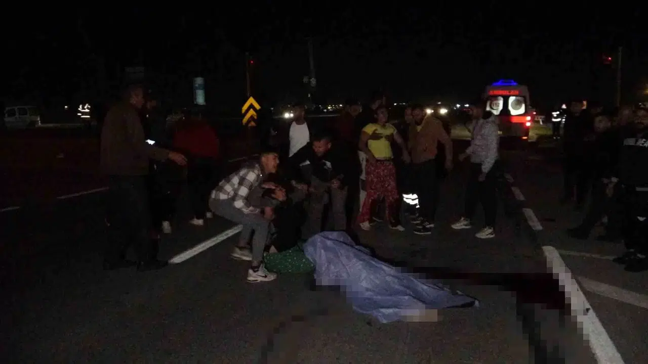 Antalya’da Feci Vefat: Araba Çarptıktan Sonra Üzerinden 2 Araç Geçti