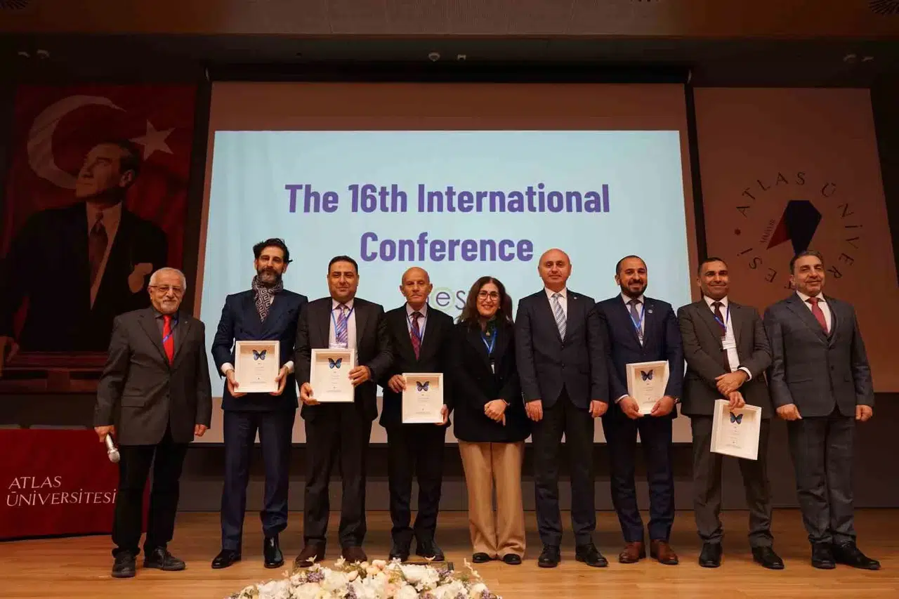 Avrupa Birliği Yapay Zekâ Uygulamalarının Kimi Alanlarda Kullanımını Yasaklıyor