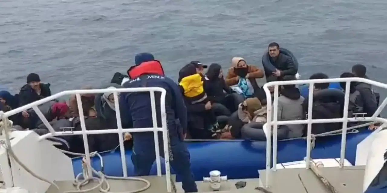 Ayvalık Açıklarında 91 Sistemsiz Göçmen Yakalandı Geri İtilen 38 Sistemsiz Göçmen İse Kurtarıldı
