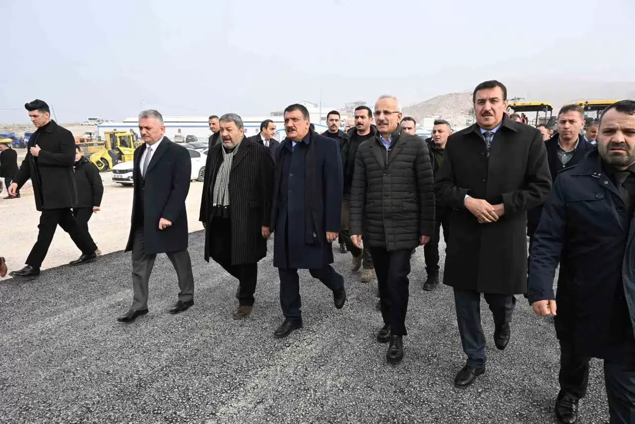 Bakan Uraloğlu: “Depremden Etkilenen Yollar İçin 2023’de 6,3 Milyar TL Harcandı”