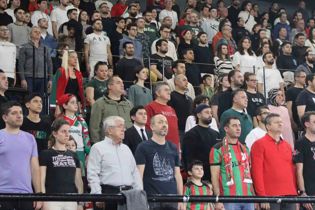 Basketbol Üstün Ligi: P. Karşıyaka: 98 - Tofaş: 71