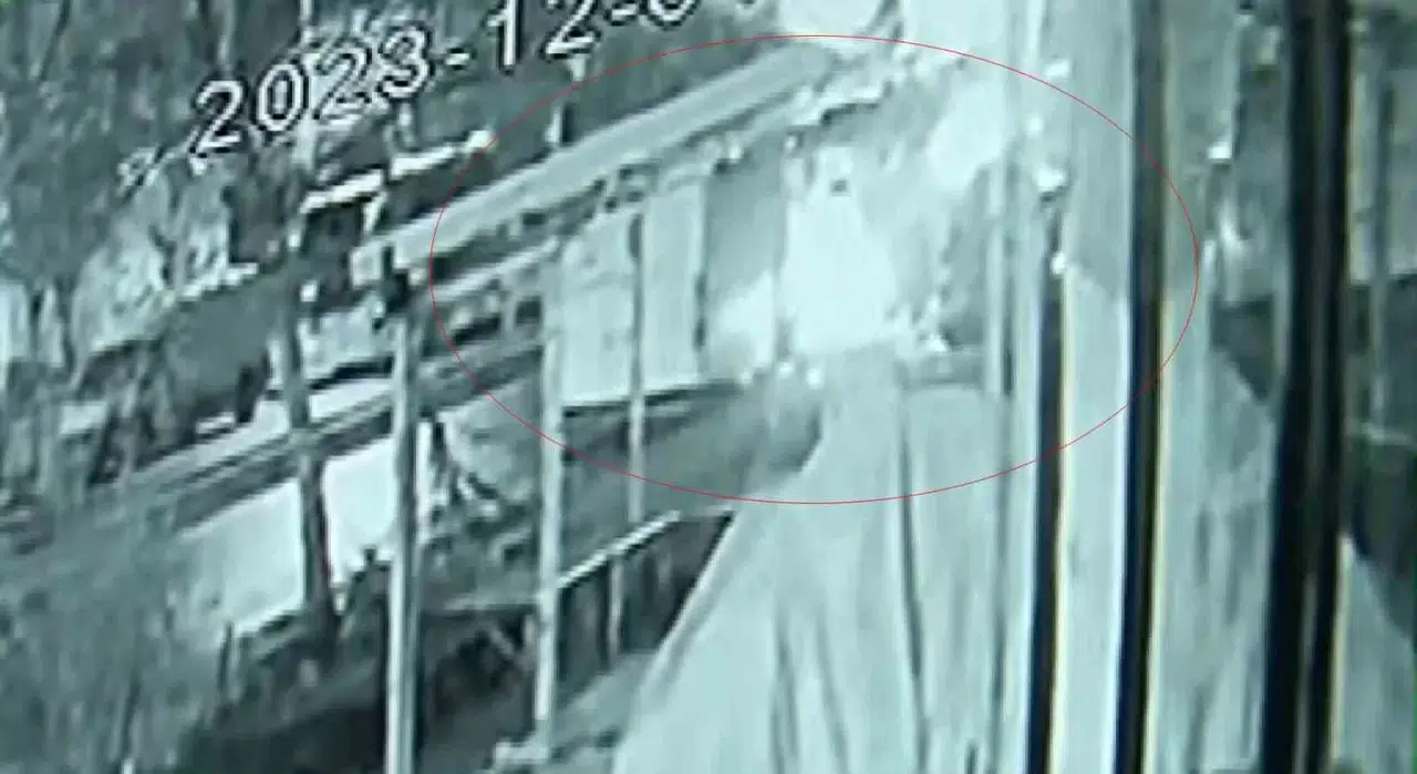 Beylikdüzü’nde Otobüs Kundaklama Teşebbüsü