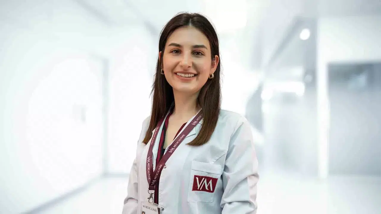 “Çapraşık Dişler, Diş Eti Hastalıklarına Neden Olabilir”