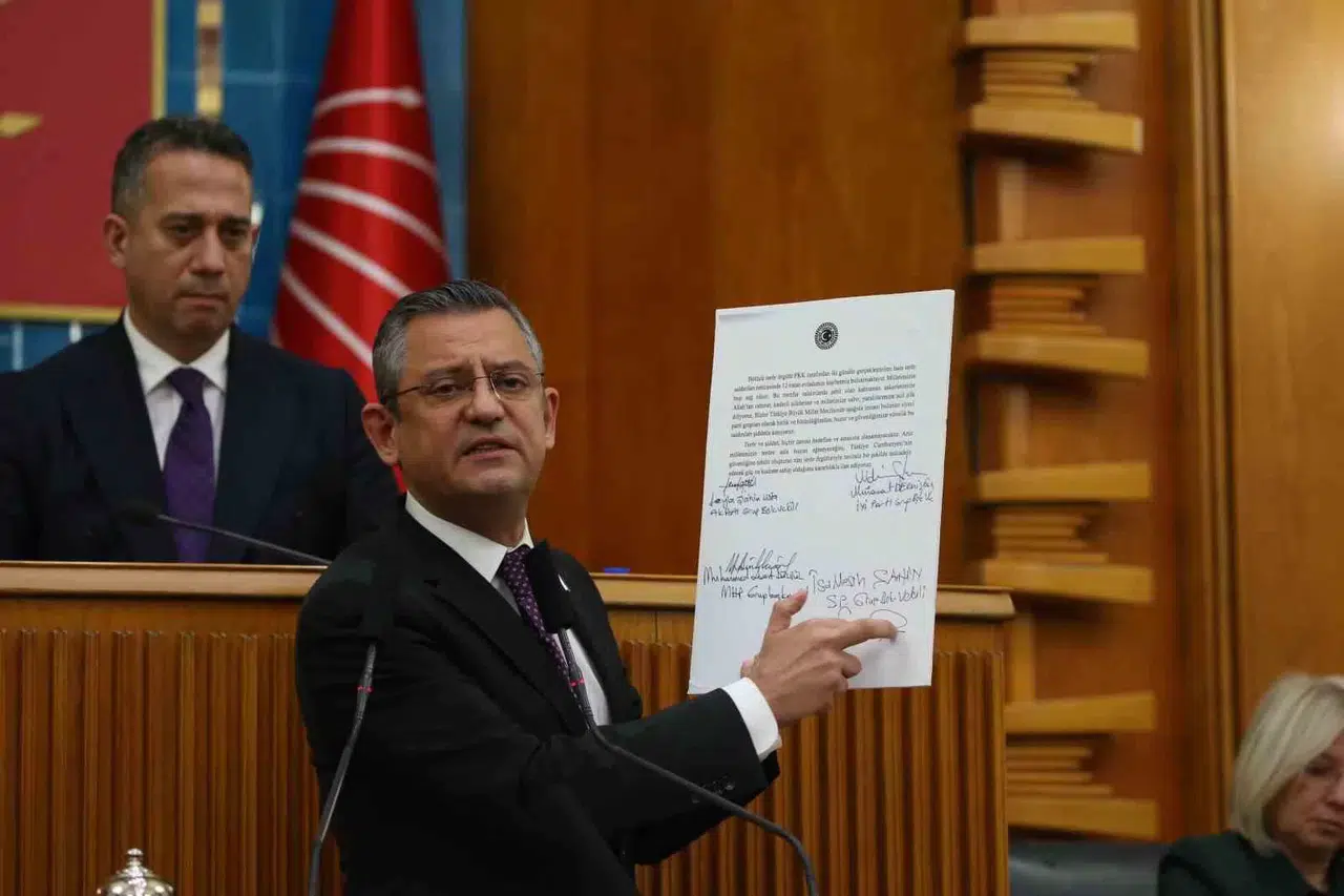 CHP Genel Lideri Özel: “Teröristlerle Gayretinde Her Vakit TSK’nın Gerisinde Olduk”
