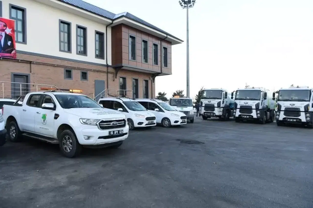 Çöp Taksiler, Paklık Araçları Vazife Başında