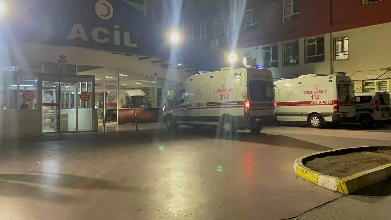 Darp Edilen Bayan Araçtan Yola Atıldı