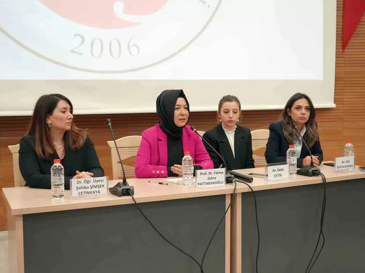 Dr. Şahika Şimşek Çetinkaya: "Şiddete Uğrayan Bayanların Çok Azı Polis, Aile Mahkemesi, Sıhhat Kuruluşu Ya da Jandarmaya Başvurmuş”