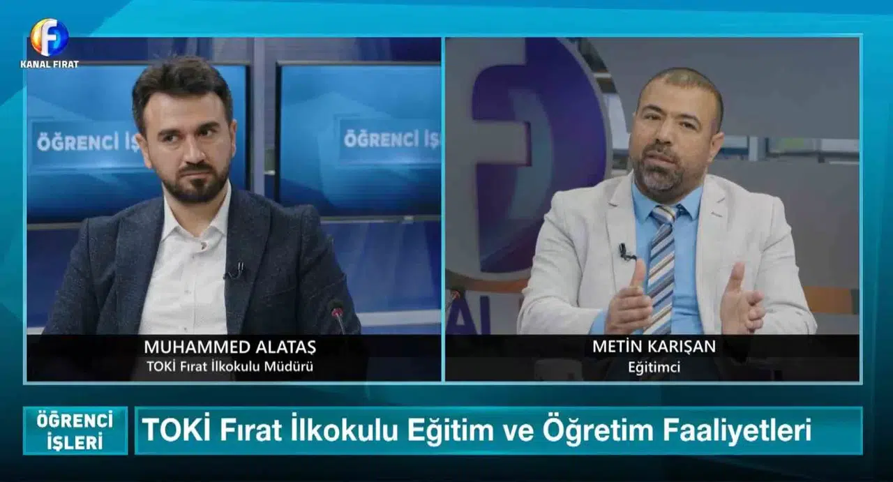 Elazığ’da 4.2 Büyüklüğündeki Zelzeleye Canlı Yayında Yakalandılar