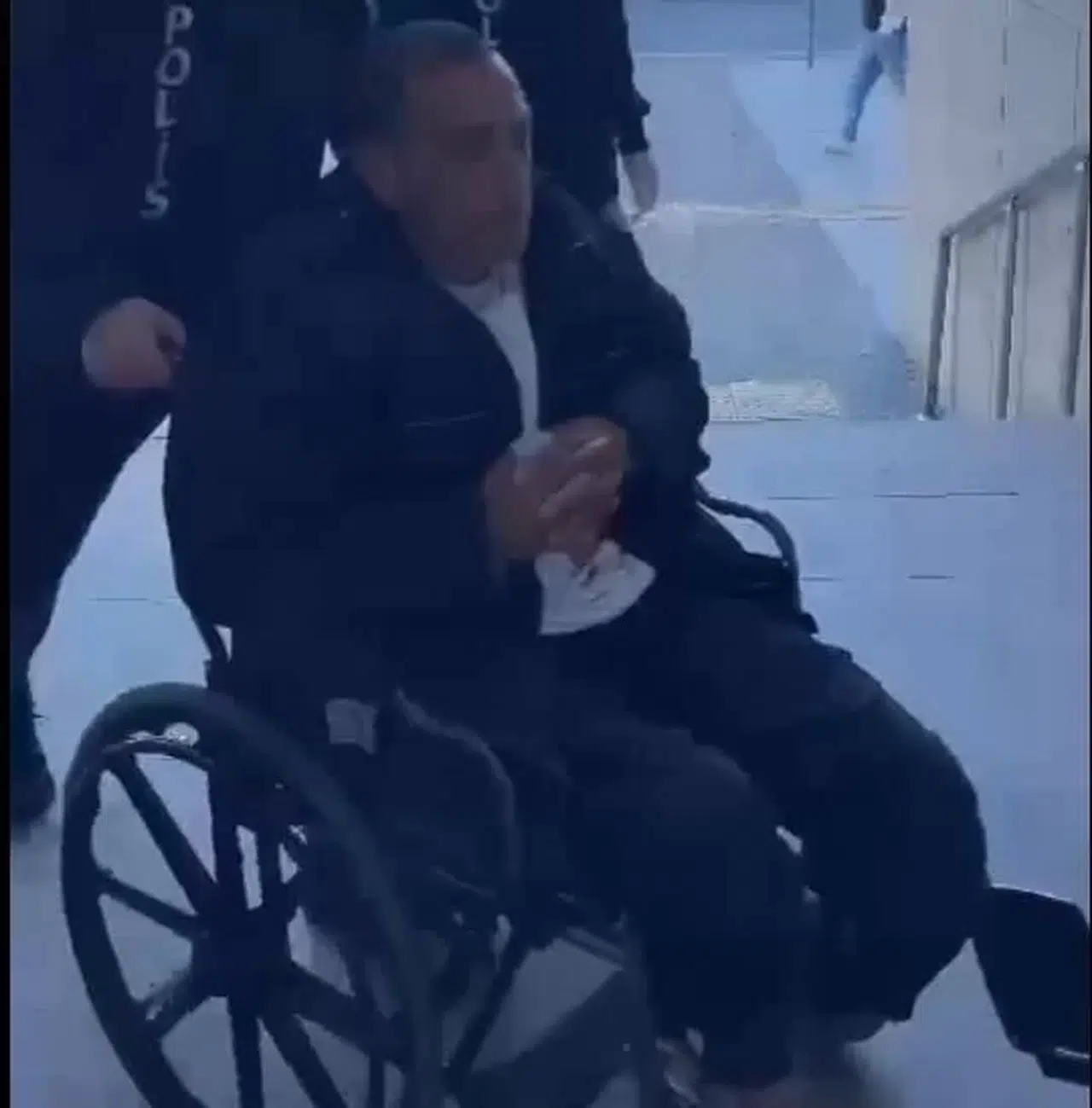 Fatih’te Eski Eşini Vuran Tekerlekli Sandalyeli Adam Yakalandı