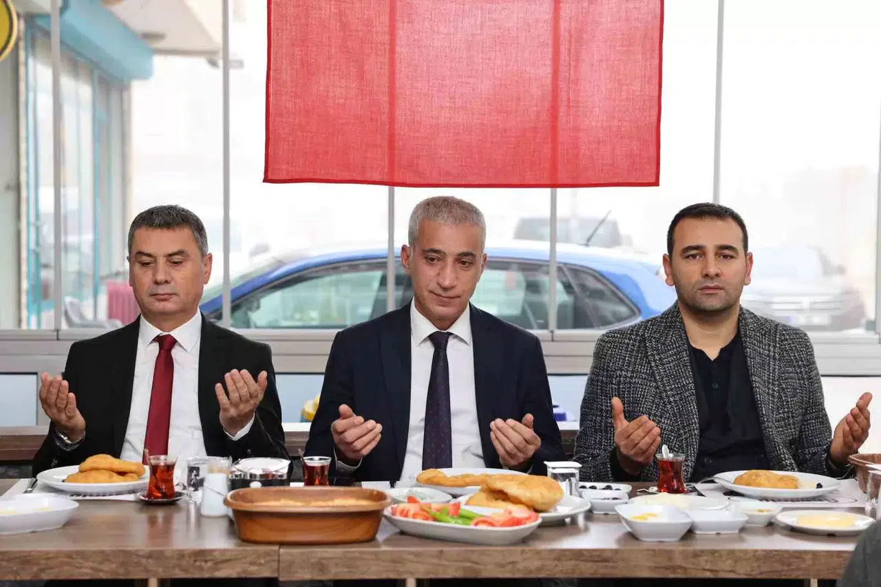 Gölbaşı Belediye Lideri Şimşek, Hemşehri Dernekleriyle Kahvaltıda Buluştu