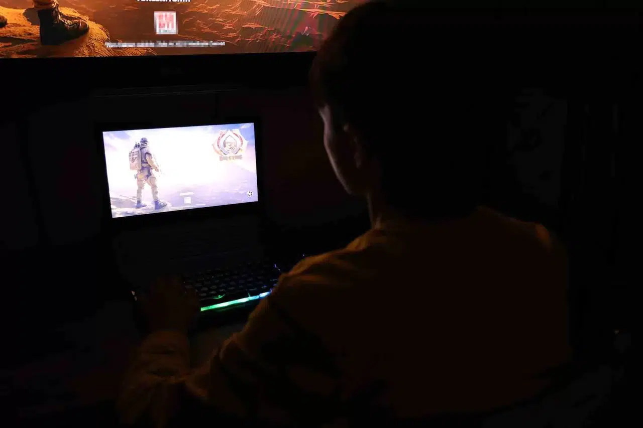 İstenmeyen Siteler ve Online Oyunlarda Oyuncular Küçük Tehlike Büyük