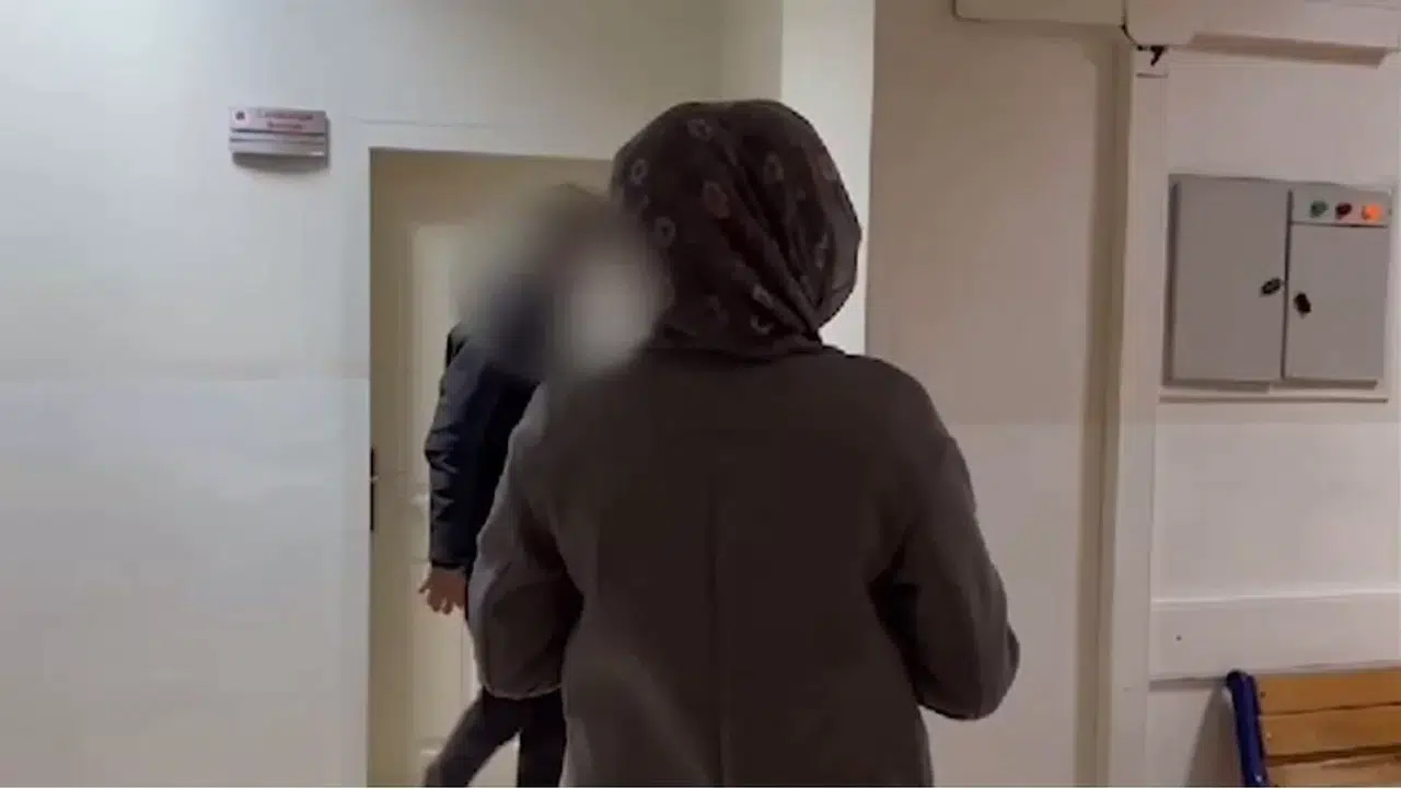 Jandarma İkna Etti, Terörün Pençesinden Kurtarıldı