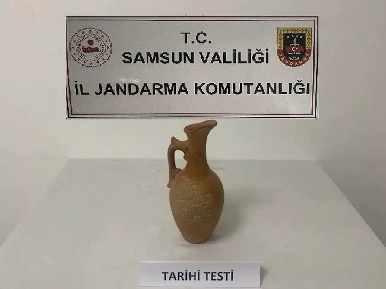 Jandarma Tarihi Eser Niteliğinde Testi Ele Geçirdi