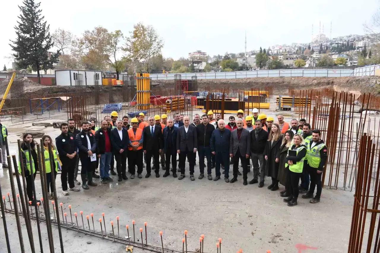 Kahramanmaraş Kent Merkezine 10 Bin Konut ve İş Yeri Yapılıyor