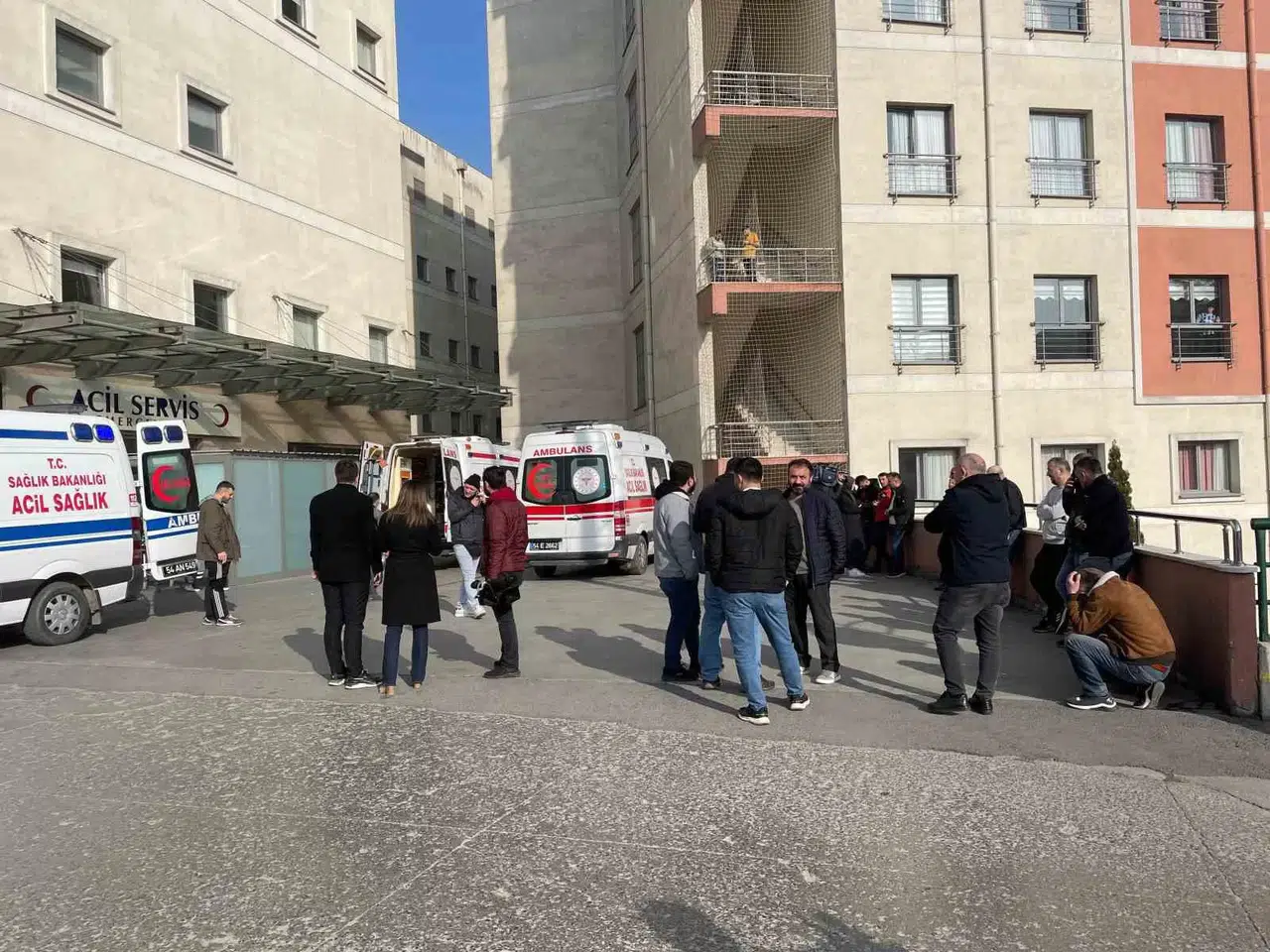 Katliam Üzere Kazada Yaralanan 63 Şahıstan 45’i Taburcu Edildi