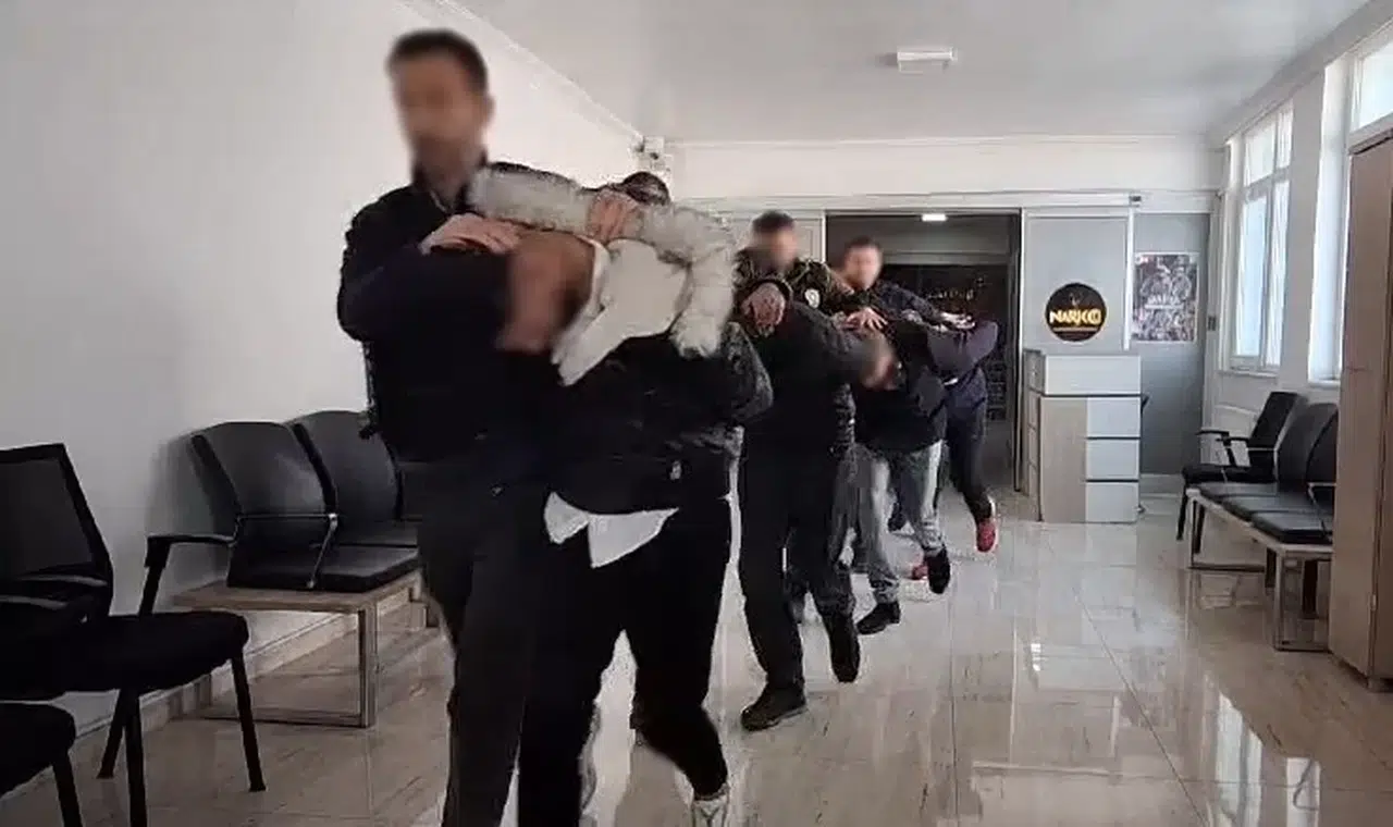 Konya’da 81 Bin Uyuşturucu Hap Ele Geçirildi: 9 Tutuklama