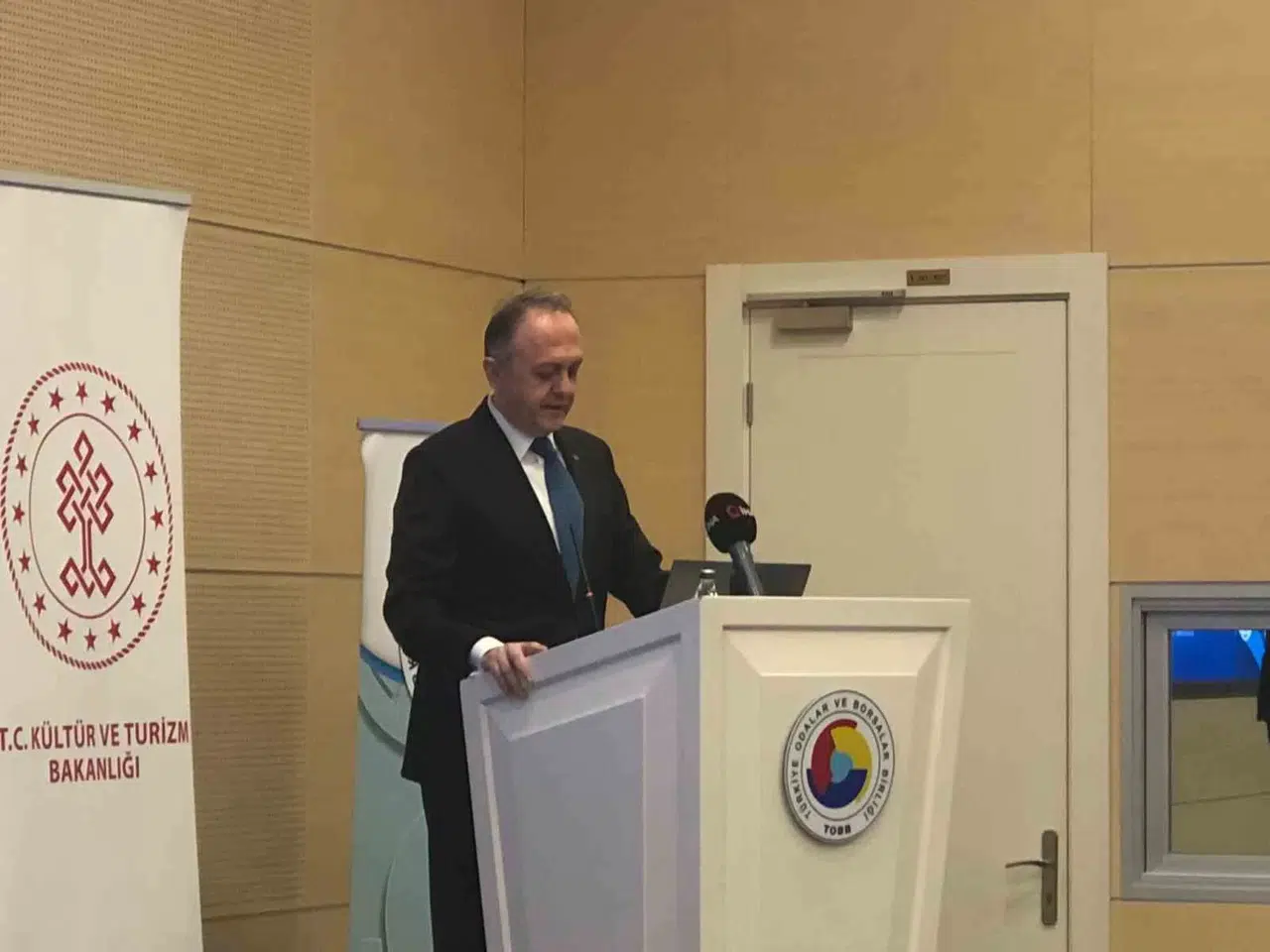 Kütüphanecilik Fikir Maratonu Başladı