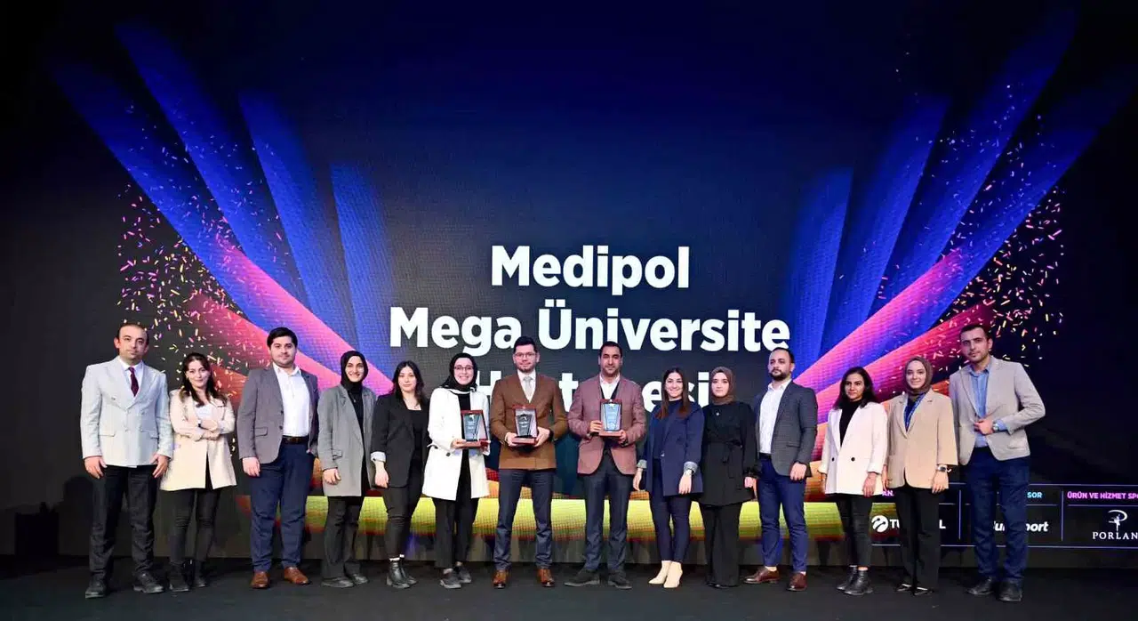 Medipol Eğitim ve Sıhhat Grubu’na 3 Yıldızlı Ödül