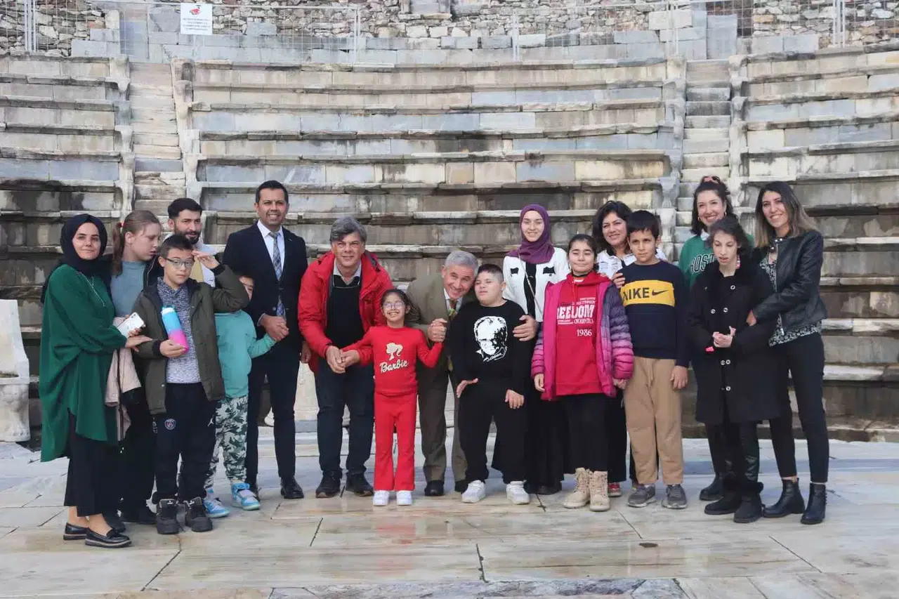‘Metropolis’te Vakit Yolculuğu’ Projesi ile Hem Eğleniyor Hem Öğreniyorlar