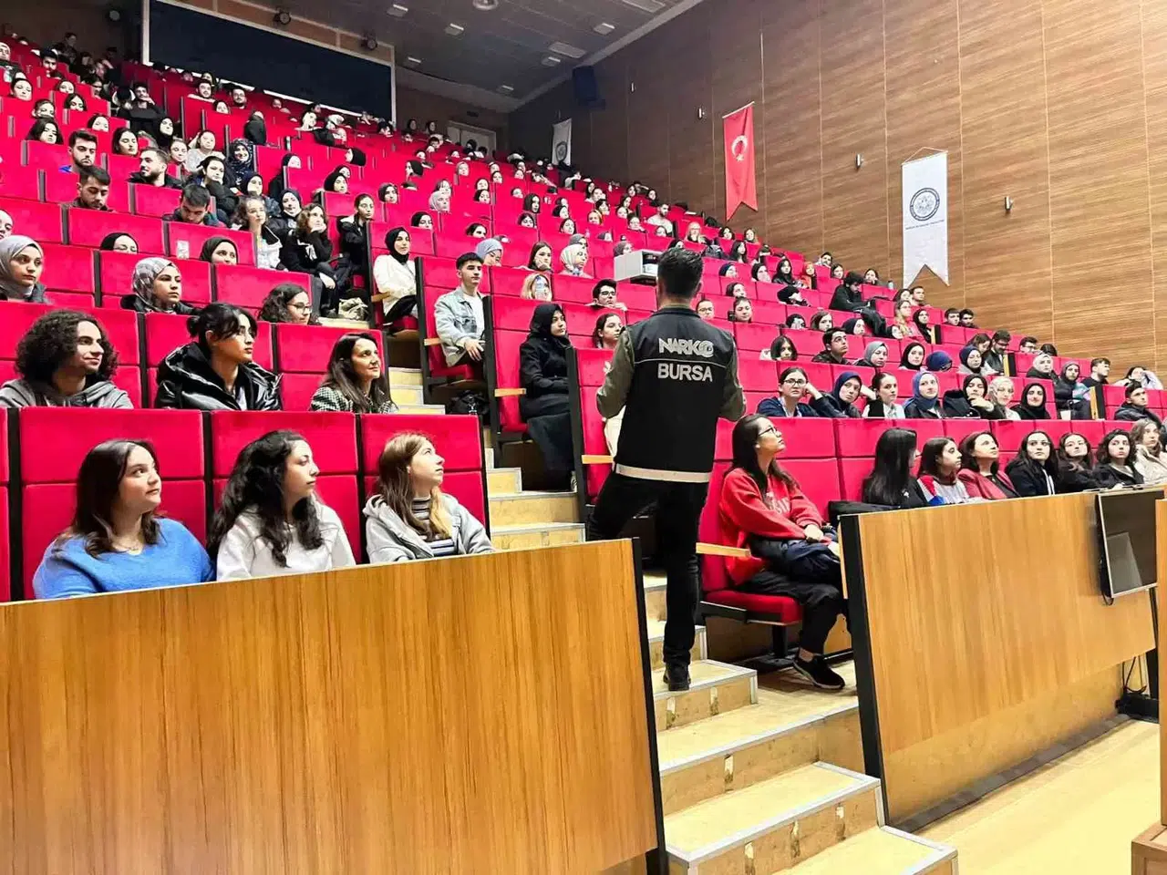 Narkotik Polisi 6 Bin 840 Vatandaşı Bilgilendirdi