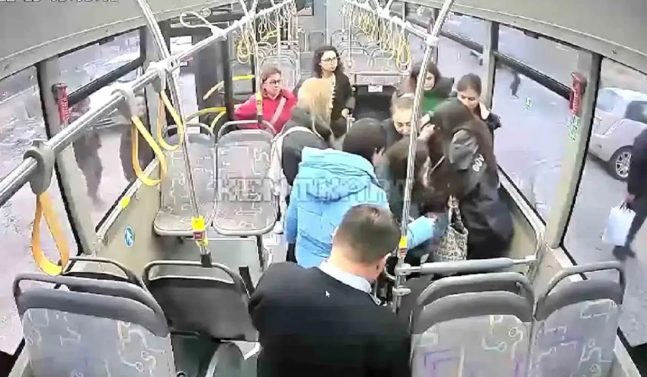 Otobüste Rahatsızlanan Gebe Bayanı Sürücü Hastaneye Yetiştirdi