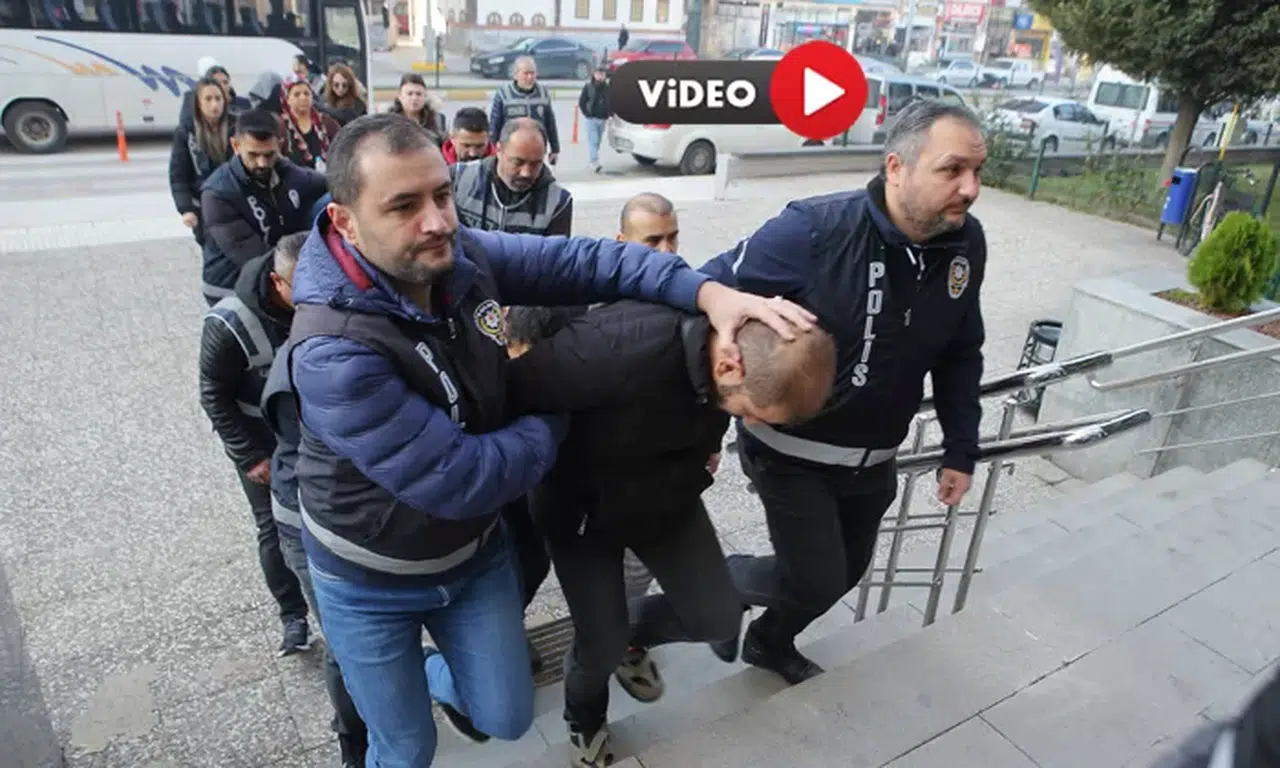 Çorum’da Hırsızlık Şüphelisi Beş Kişi Tutuklandı