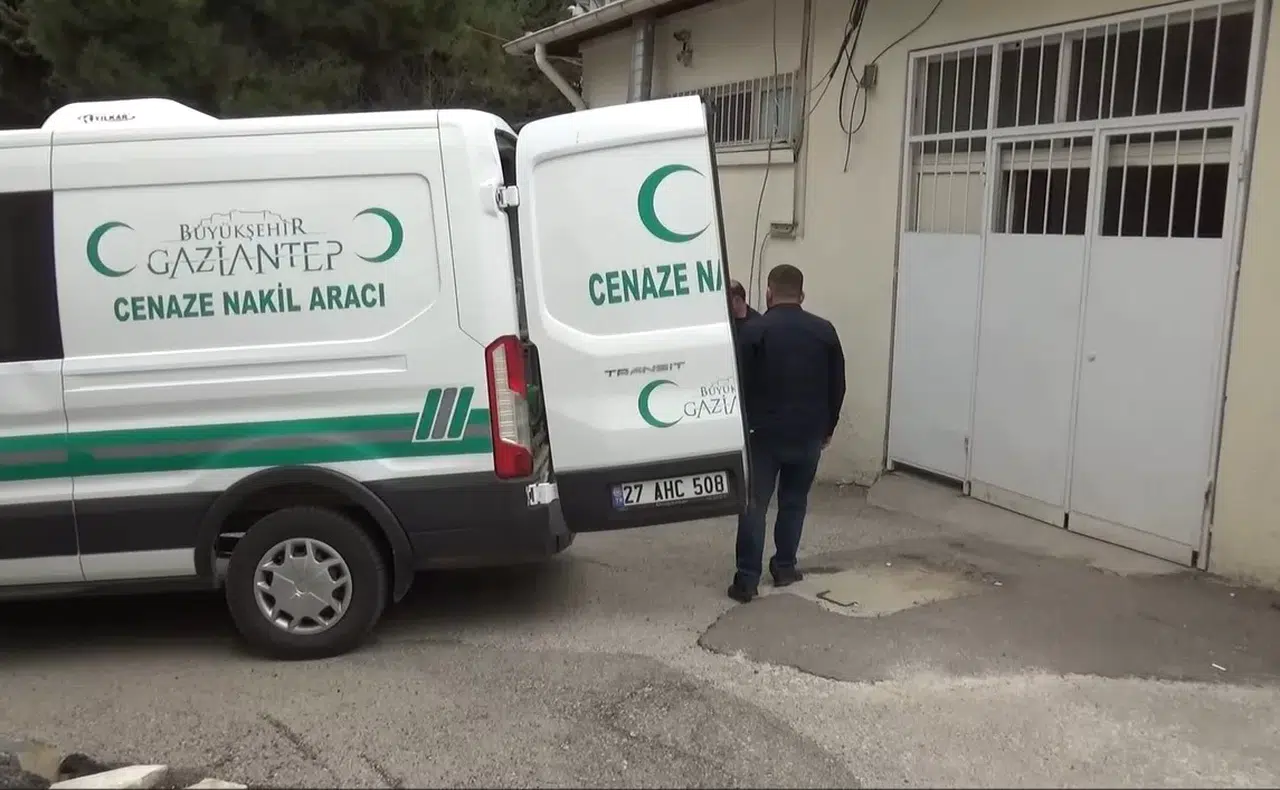 Silahlı Atağa Uğrayan Genç Hayatını Kaybetti