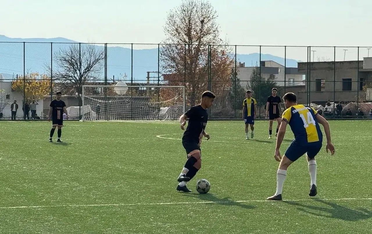 Şırnak’ta Olaylı Maç: Evvel Hakeme Sonra Rakip Kadro Oyuncularına Taarruz