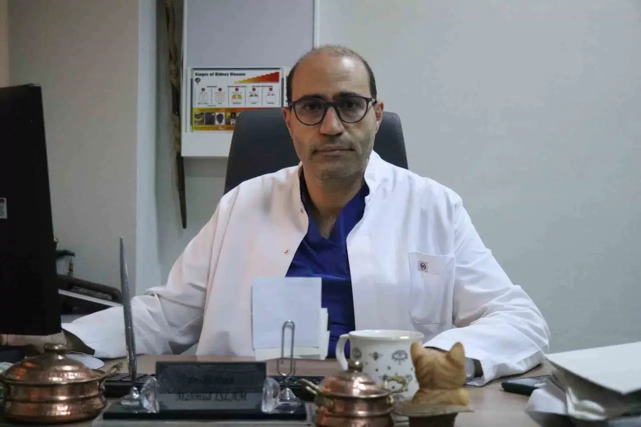 Tek Şifa Bulamadığı Kendi Yarası..