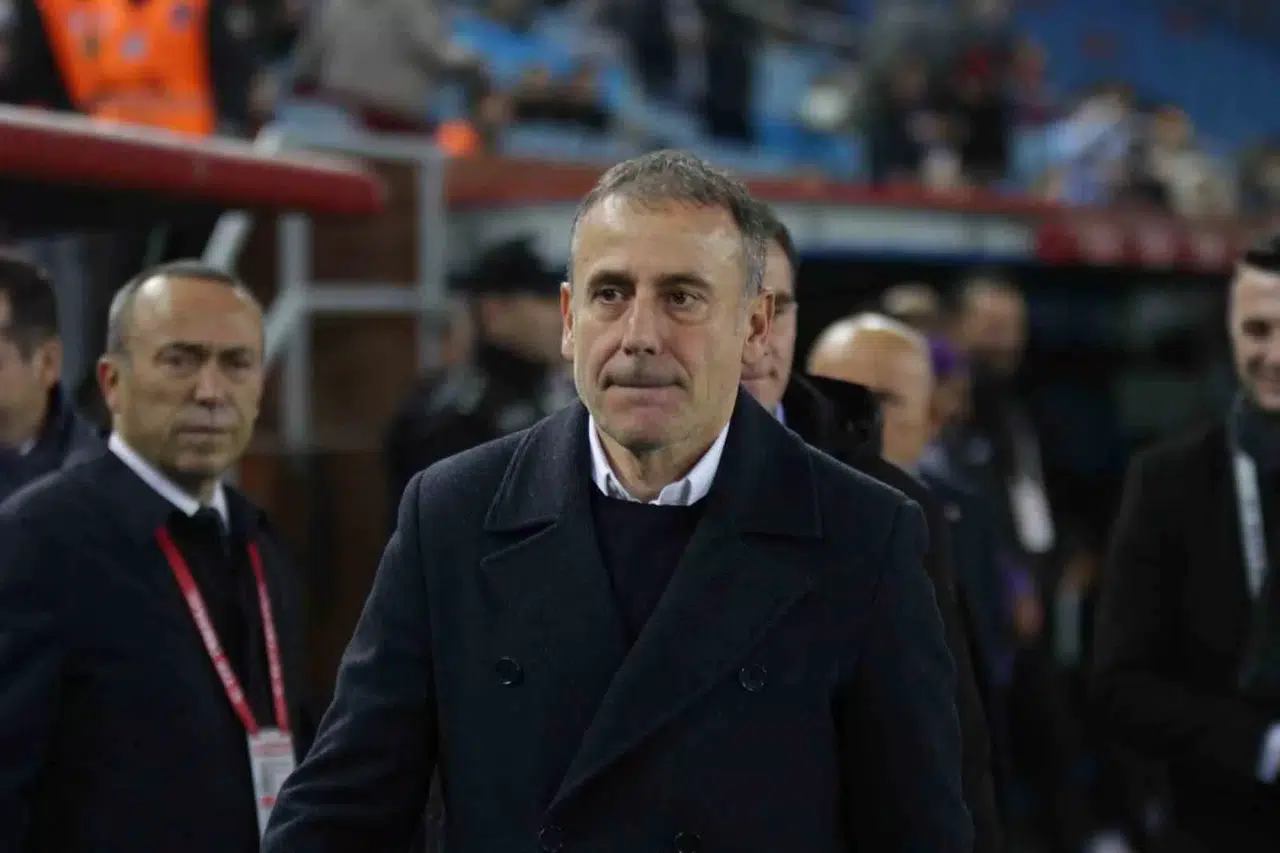 Trendyol Üstün Lig: Trabzonspor: 1 - Rams Başakşehir: 1 (İlk Yarı)