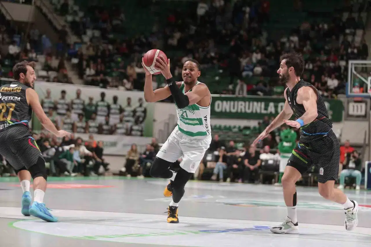 Türkiye Sigorta Basketbol Üstün Ligi: Bursaspor: 94 - Petkimspor: 84