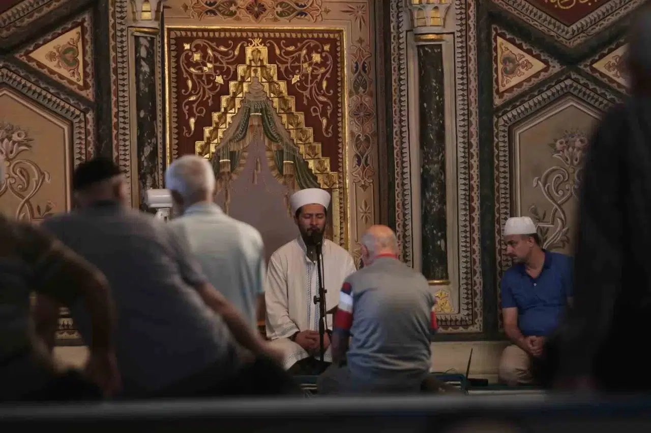 Türkiye’nin Her Yerinden Bu İmamı Dinlemeye Geliyorlar