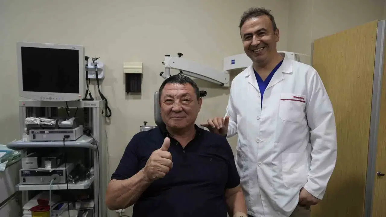 Ülkesinde ’Göz Tümörüsün’ Denilen Hasta, Antalya’da 1,5 Saate Sıhhatine Kavuştu